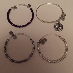 Set of 4 alex and Ani